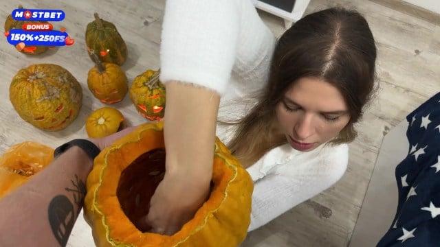 Тыква оказалась не простой, а с сюрпризом ????